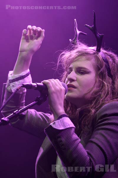 CHRISTINE AND THE QUEENS - 2011-04-12 - PARIS - La Fleche d'Or - 